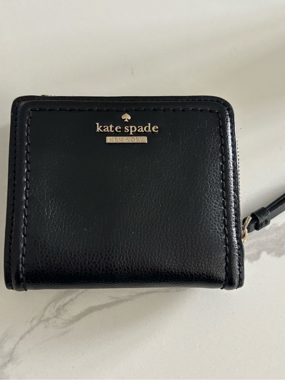 kate spade Black Leather Zip Card Holder with Gold Logo